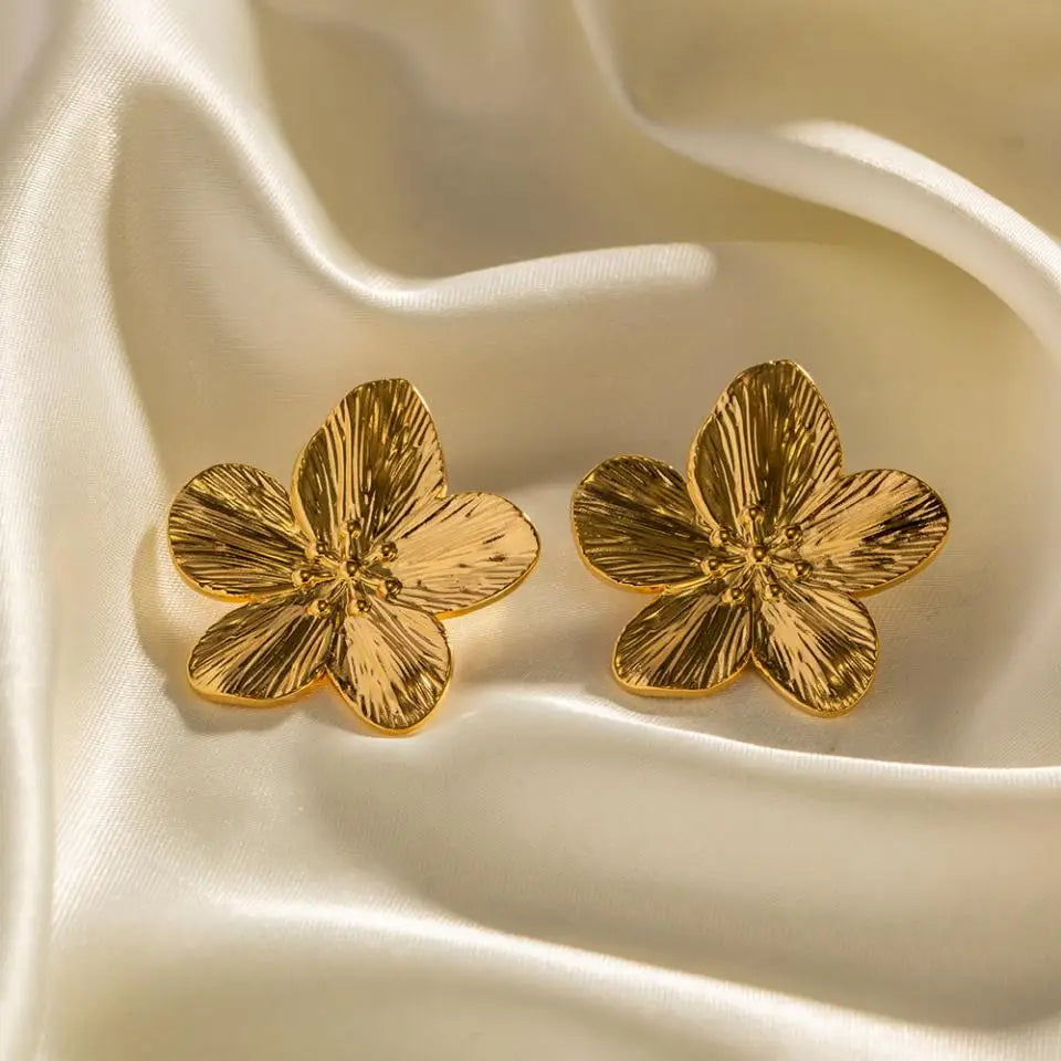 Lavi Butterfly Stud Earrings