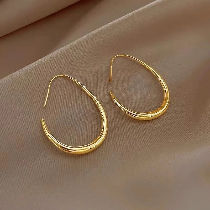 Lavi Oval Retro Earrings