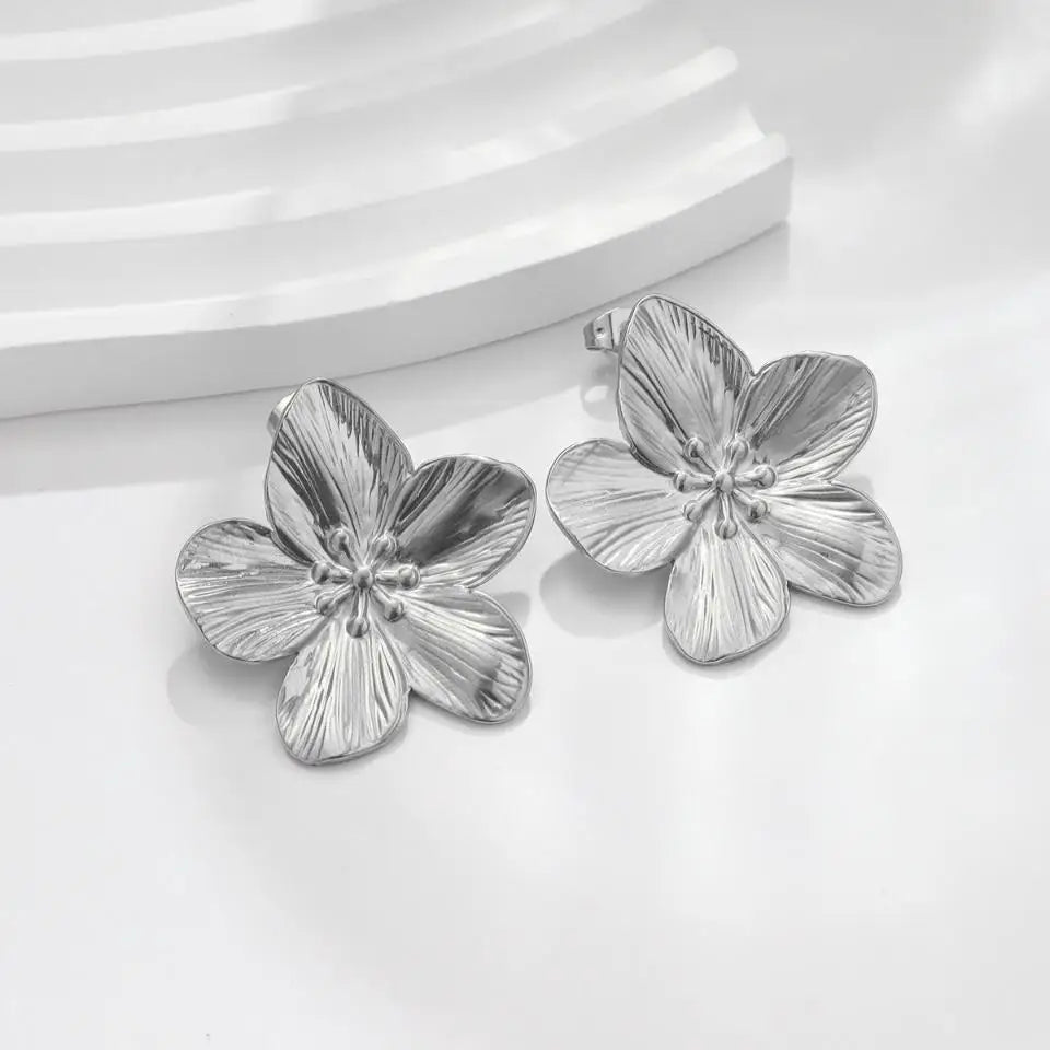 Lavi Butterfly Stud Earrings